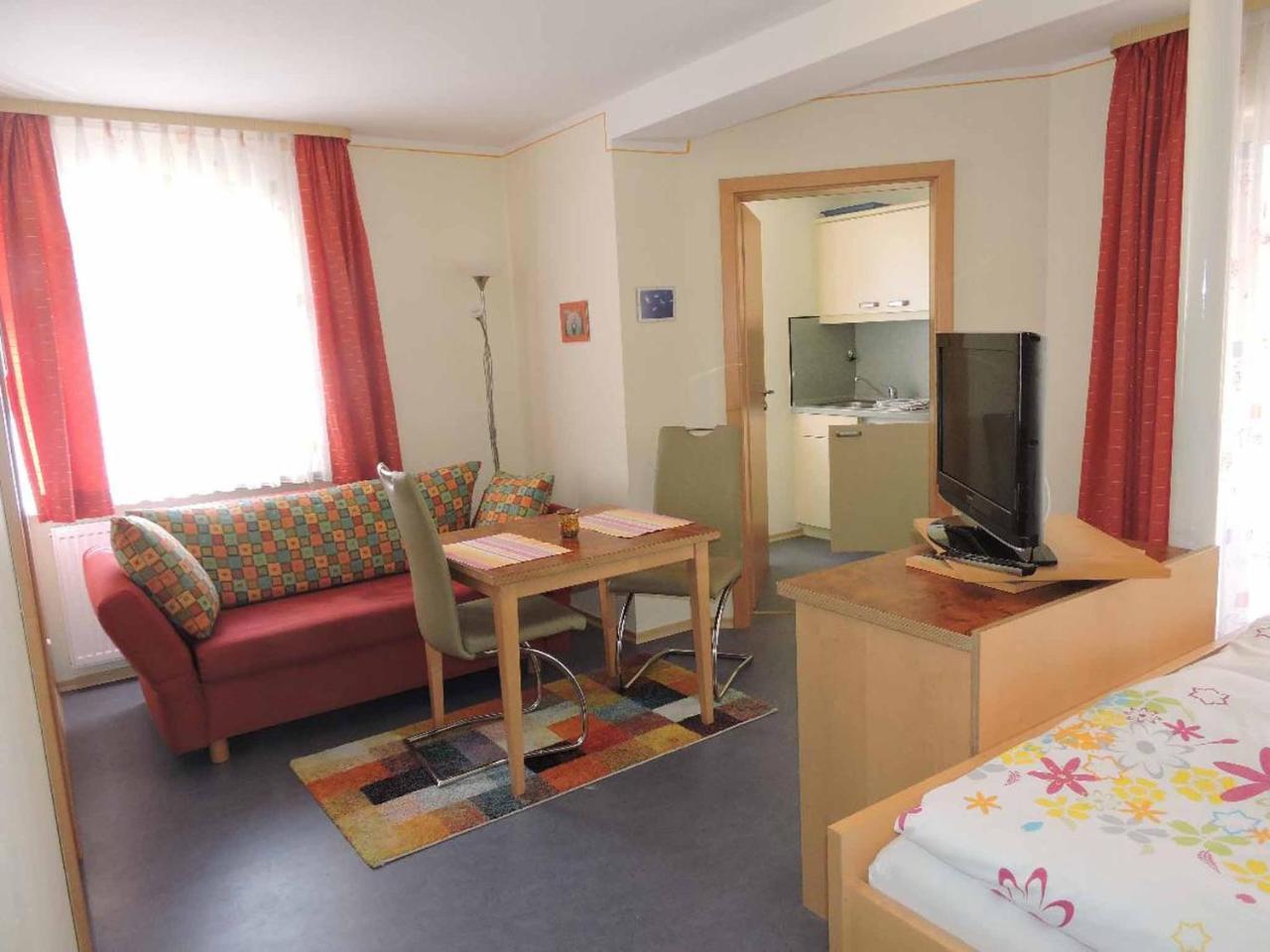 Appartementhaus Loewenzahn Bad Fussing Bagian luar foto